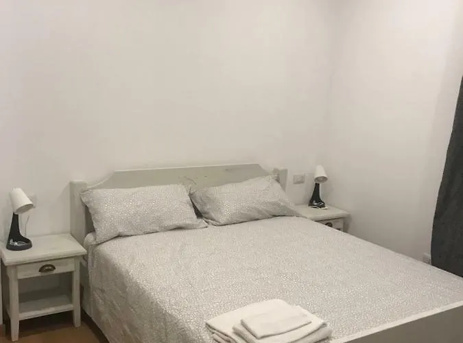 A Casa Di Titty ソンマ・ロンバルド