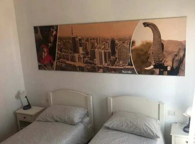 A Casa Di Titty ソンマ・ロンバルド